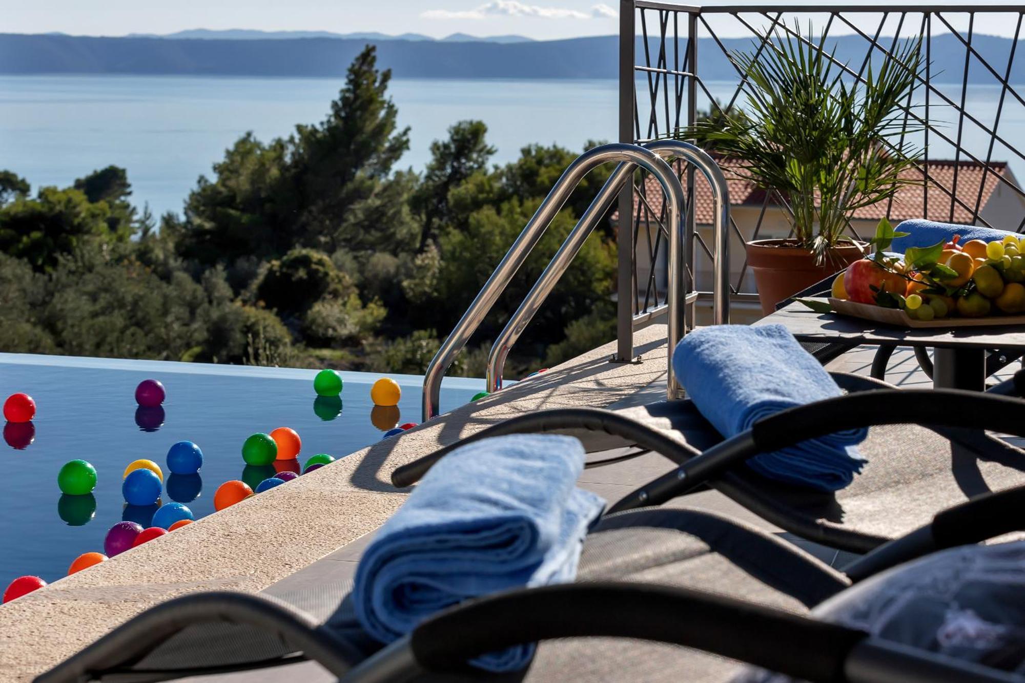 Golden Horizon Retreat Leilighet Podgora Eksteriør bilde